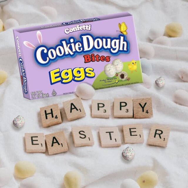 COOKIE DOUGH BITES - CONFETTI EGG THEATER BOX